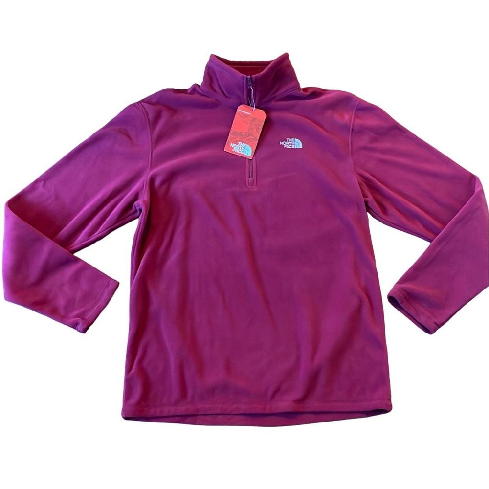 The North Face NWOT cloud 1/4 zip fleece, never worn
